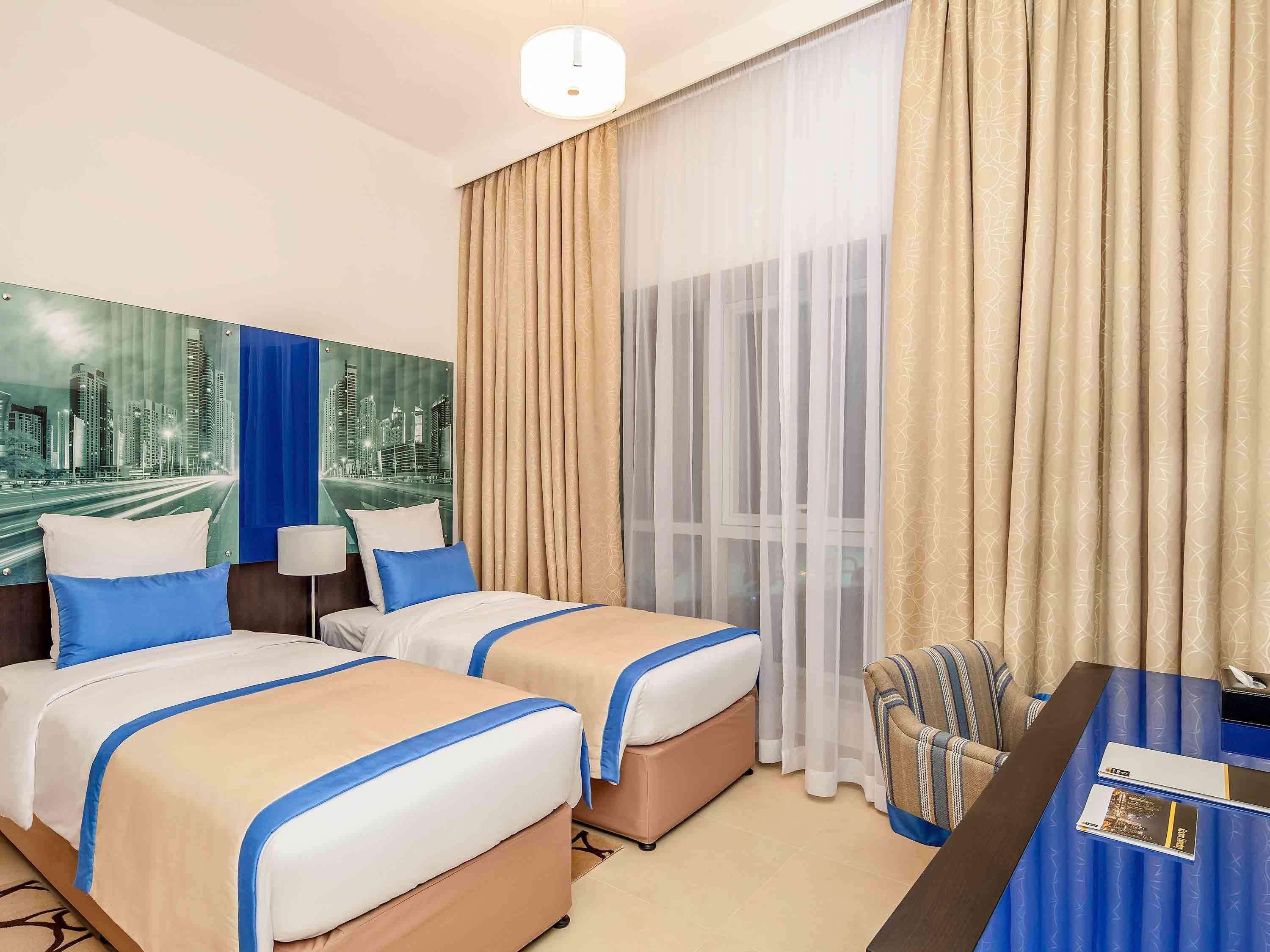 Adagio Premium Dubai Al Barsha Aparthotel Bagian luar foto