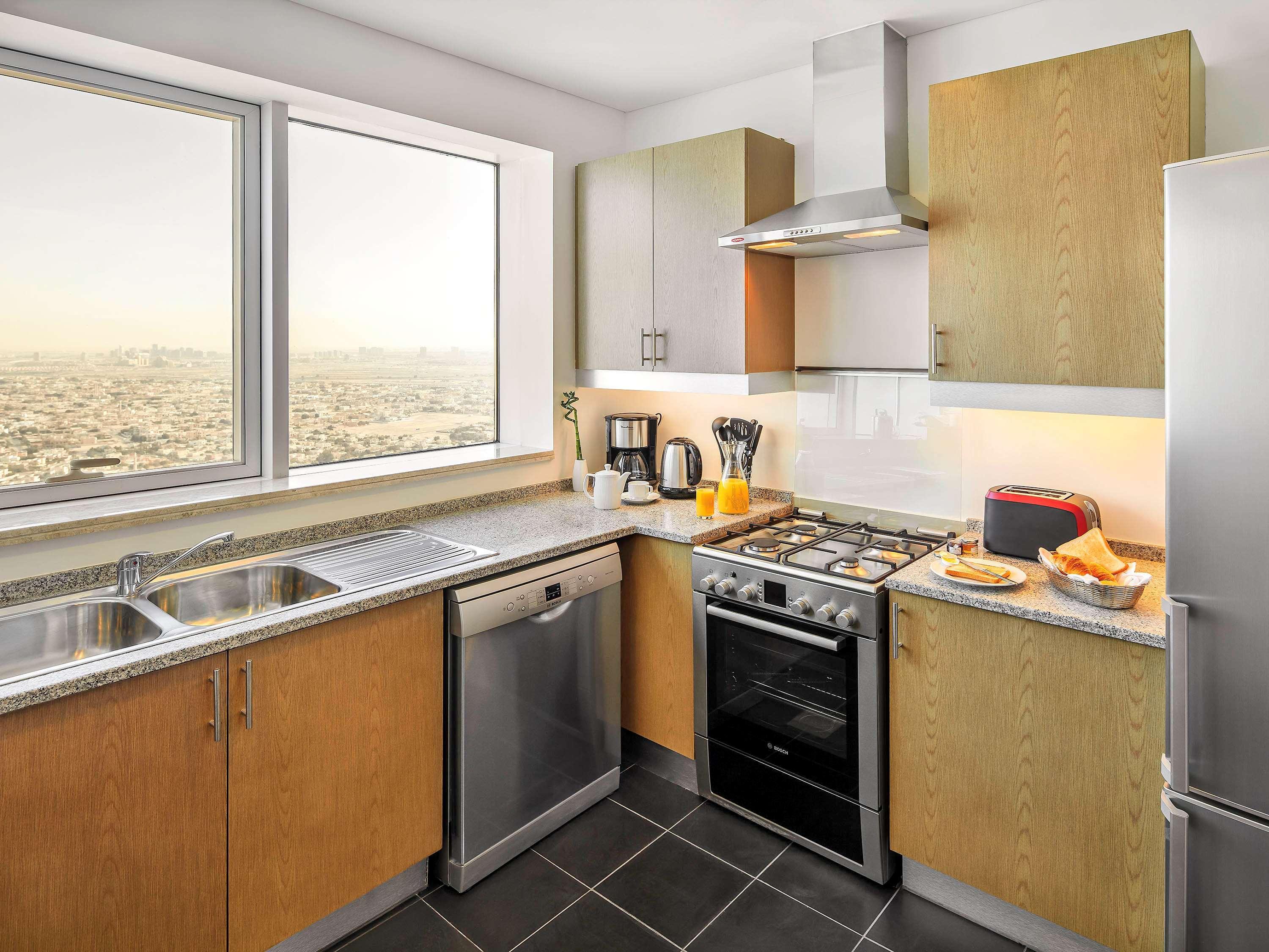 Adagio Premium Dubai Al Barsha Aparthotel Bagian luar foto