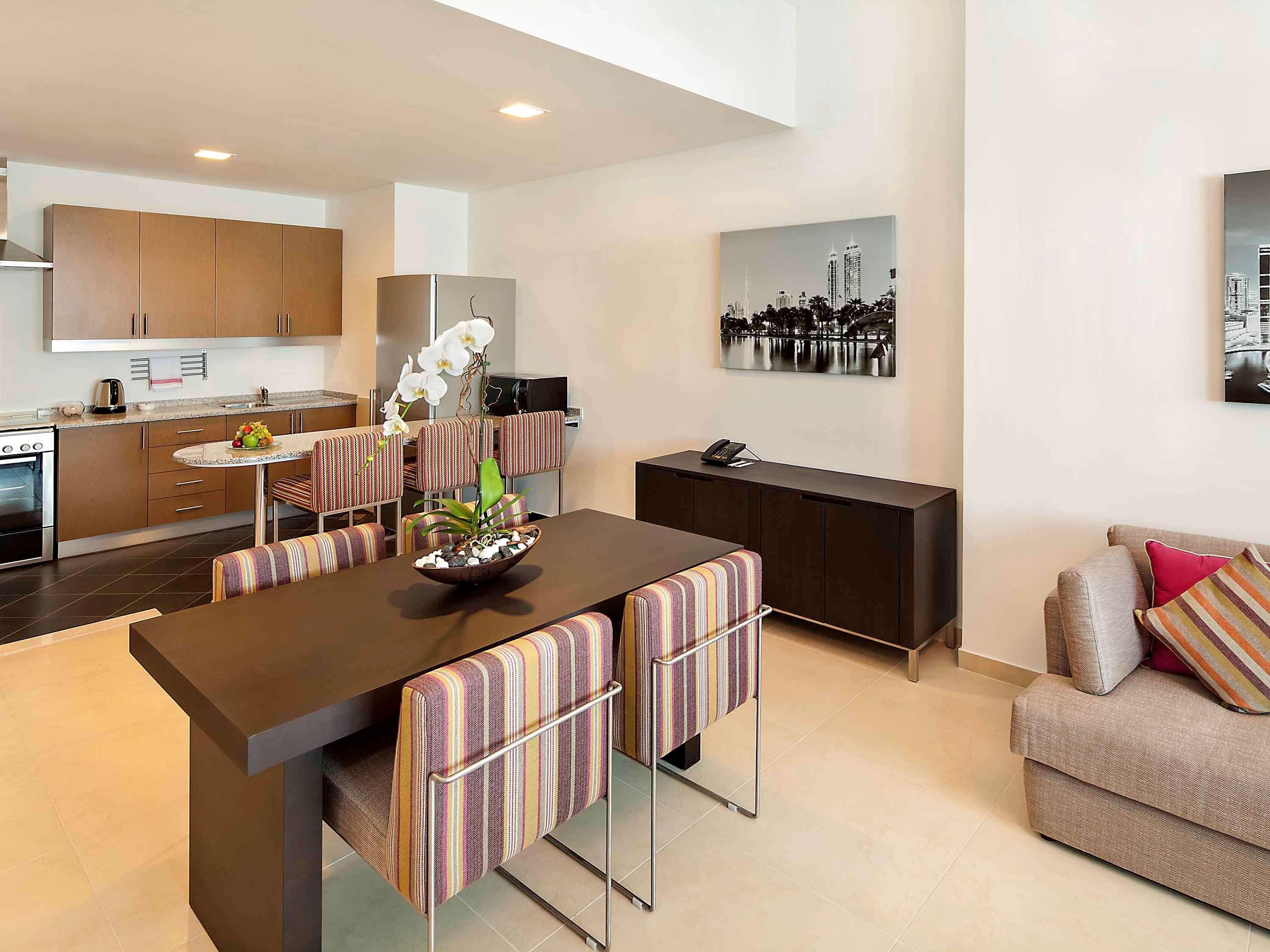 Adagio Premium Dubai Al Barsha Aparthotel Bagian luar foto