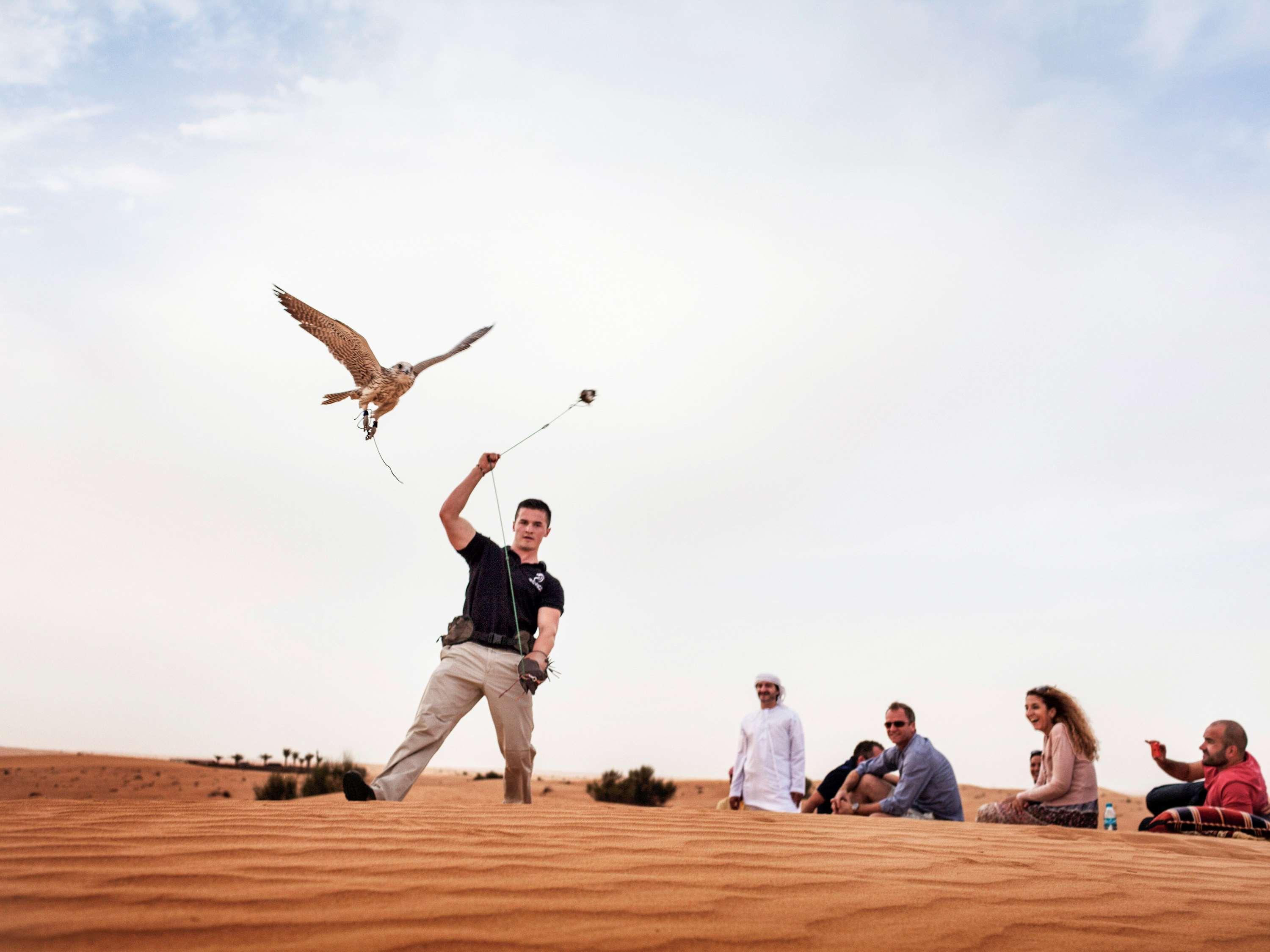 Adagio Premium Dubai Al Barsha Aparthotel Bagian luar foto